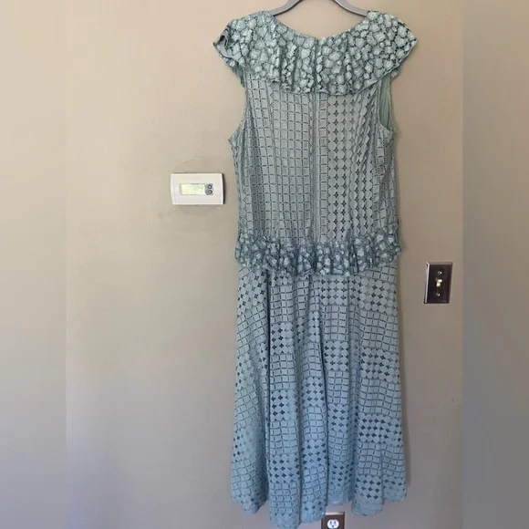 ANTHROPOLOGIE Antoinette Green Ruffle Midi Lace Crochet Dress Size 16 - Picture 5 of 10
